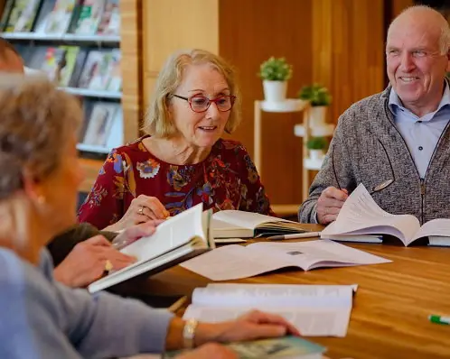 Leesclub Moderne Literatuur — dbieb Burgum, Burgum
