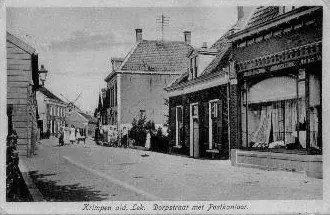 Ausstellung: Die Dorpsstraat von Krimpen aan de Lek — Bibliotheek Krimpen aan de Lek, Krimpen aan de Lek