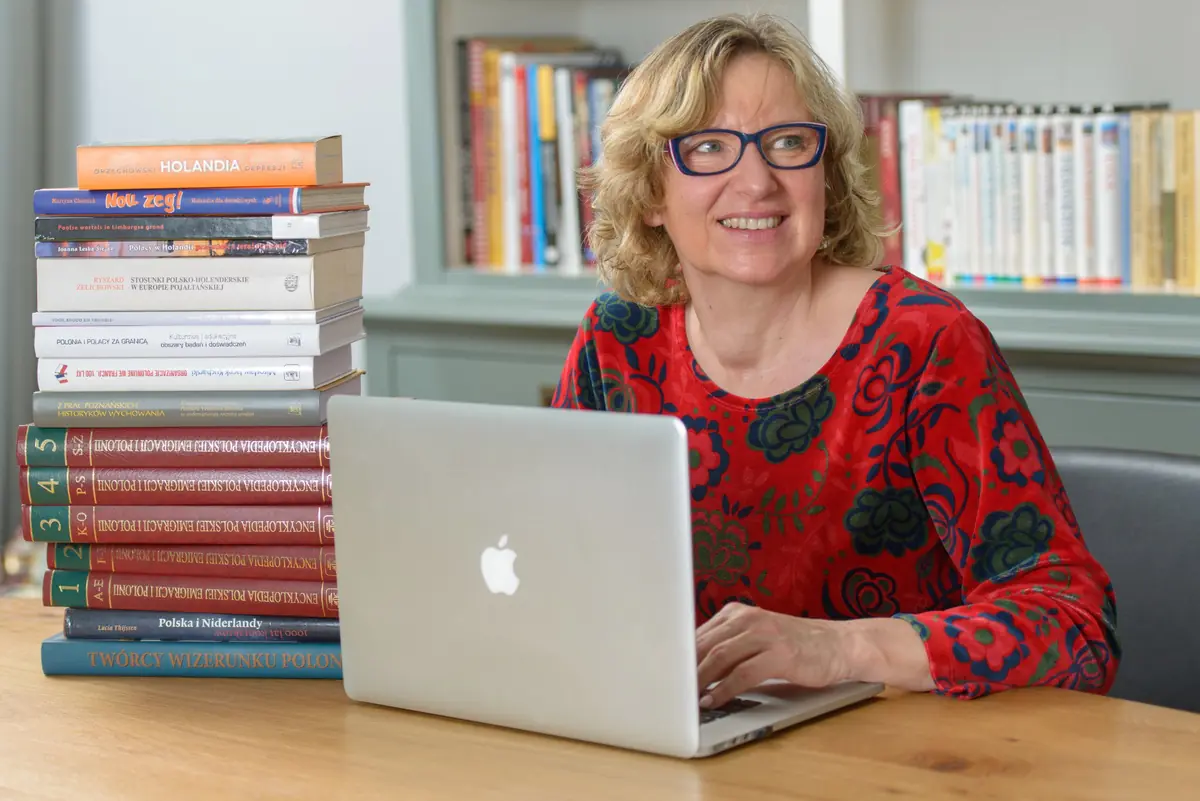Niederländisch üben - für Polnischsprachige, Mitglieder der Bibliotheek Helmond-Peel — Bibliotheek Helmond, Helmond