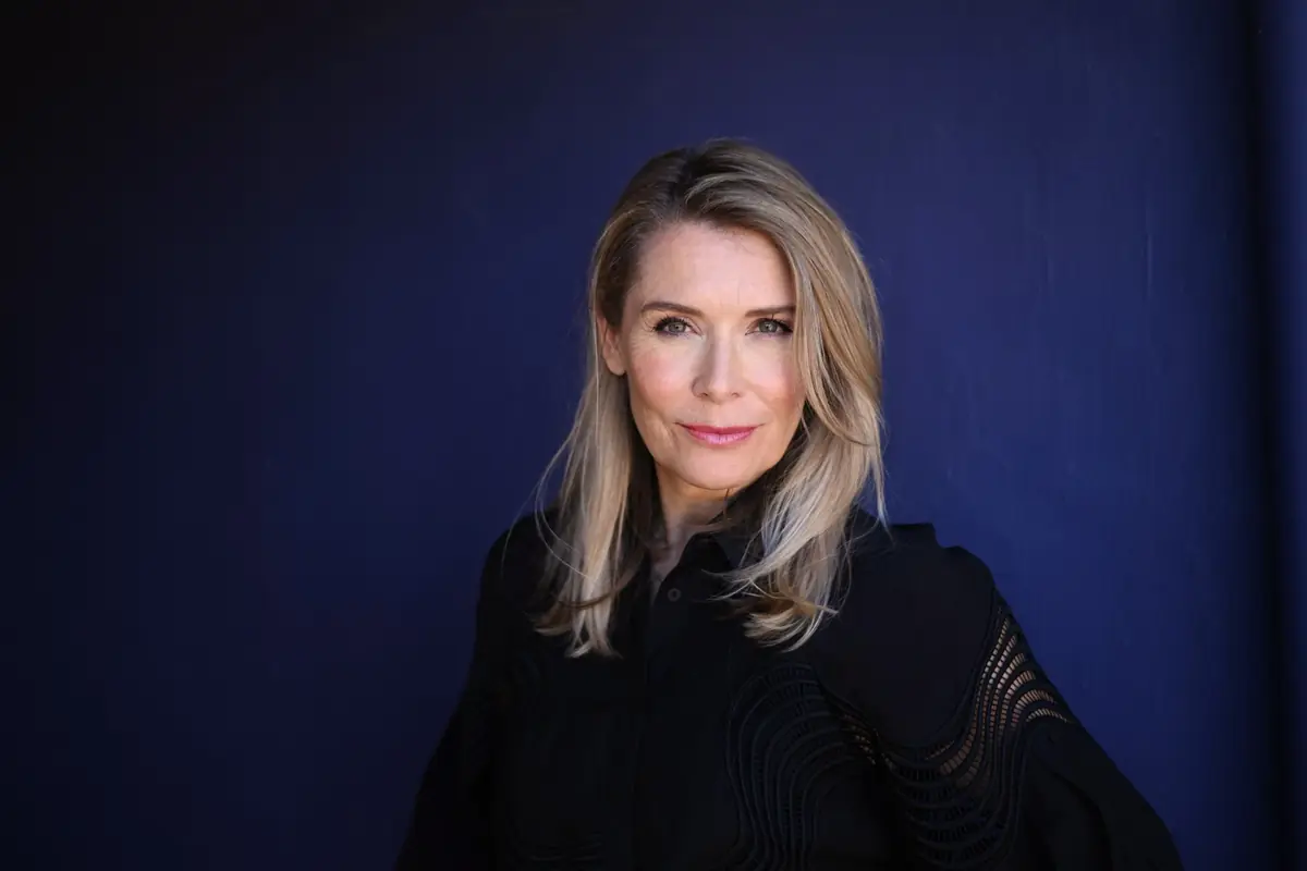 Meet & Greet: Ontmoet schrijfster Elle van Rijn en ontdek het verhaal achter haar nieuwste roman Gestolen geluk. — Bibliotheek Nijkerk, Nijkerk
