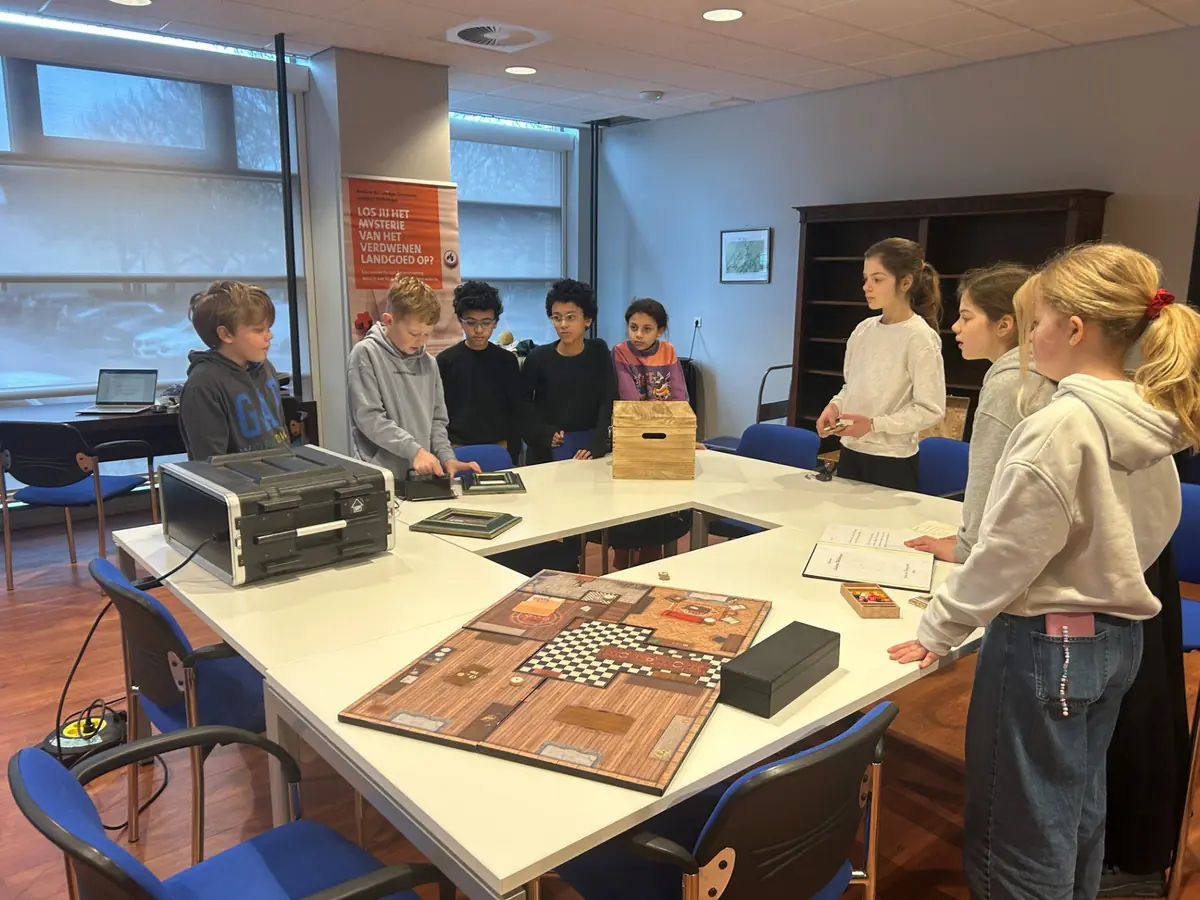 Herfstvakantie Break-In Box Limes Wassenaar — Bibliotheek Wassenaar, Wassenaar
