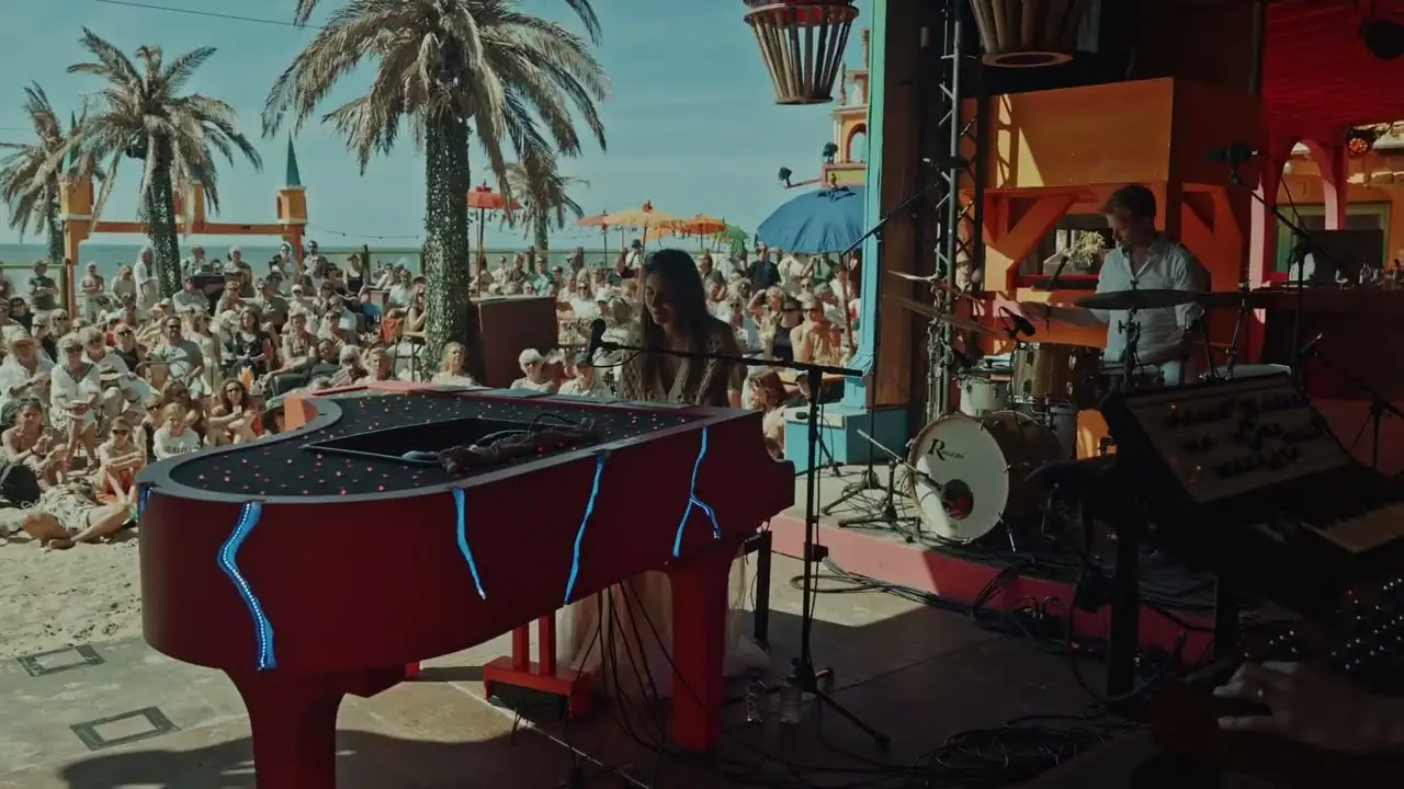 Trailer